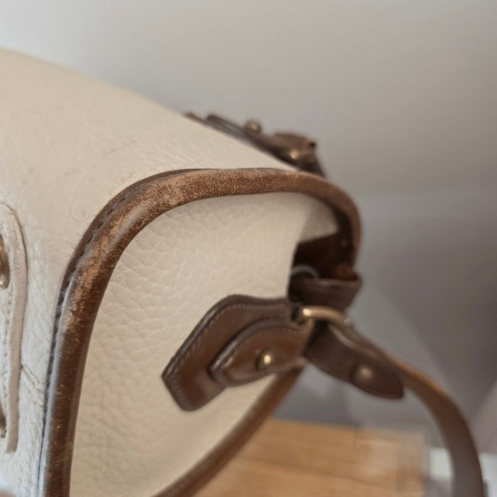 Dooney &‎ Bourke All Weather Leather Barrel Boston Bag Cream Brown Made in USA - Picture 12 of 16